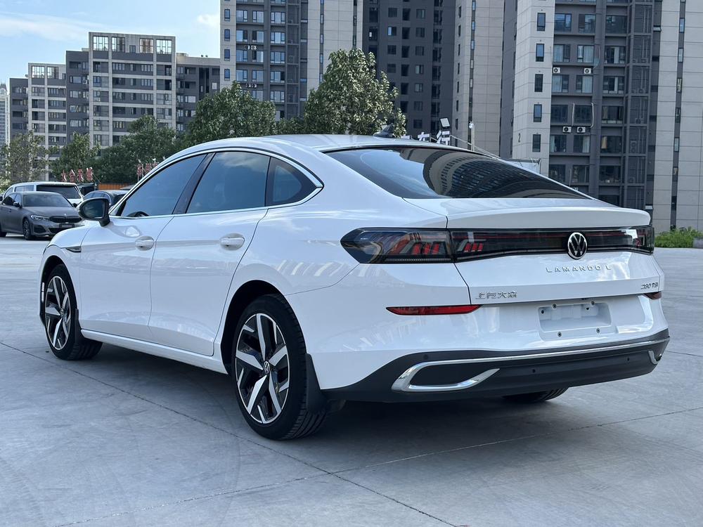 Volkswagen Lamando
