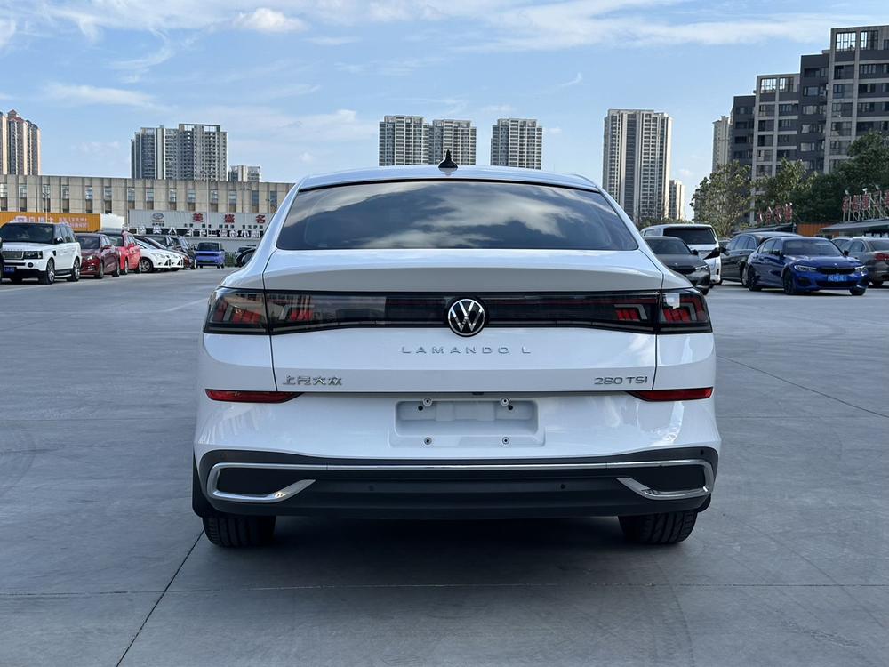 Volkswagen Lamando