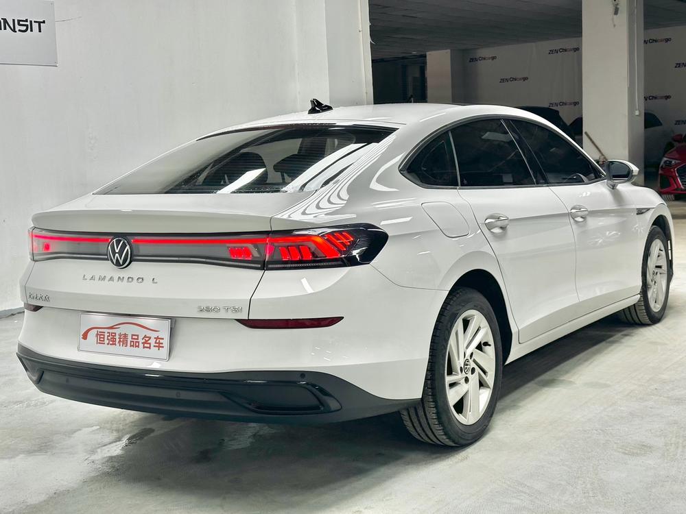 Volkswagen Lamando