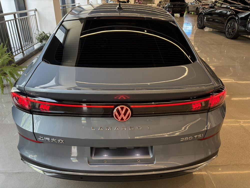 Volkswagen Lamando
