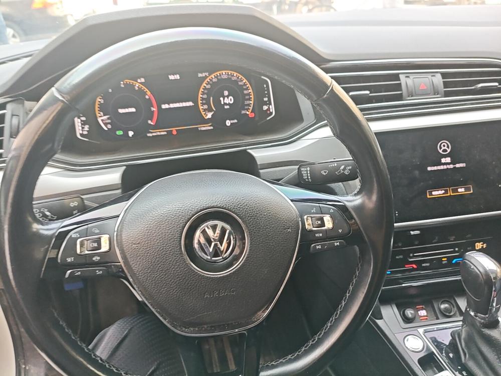 Volkswagen Lamando