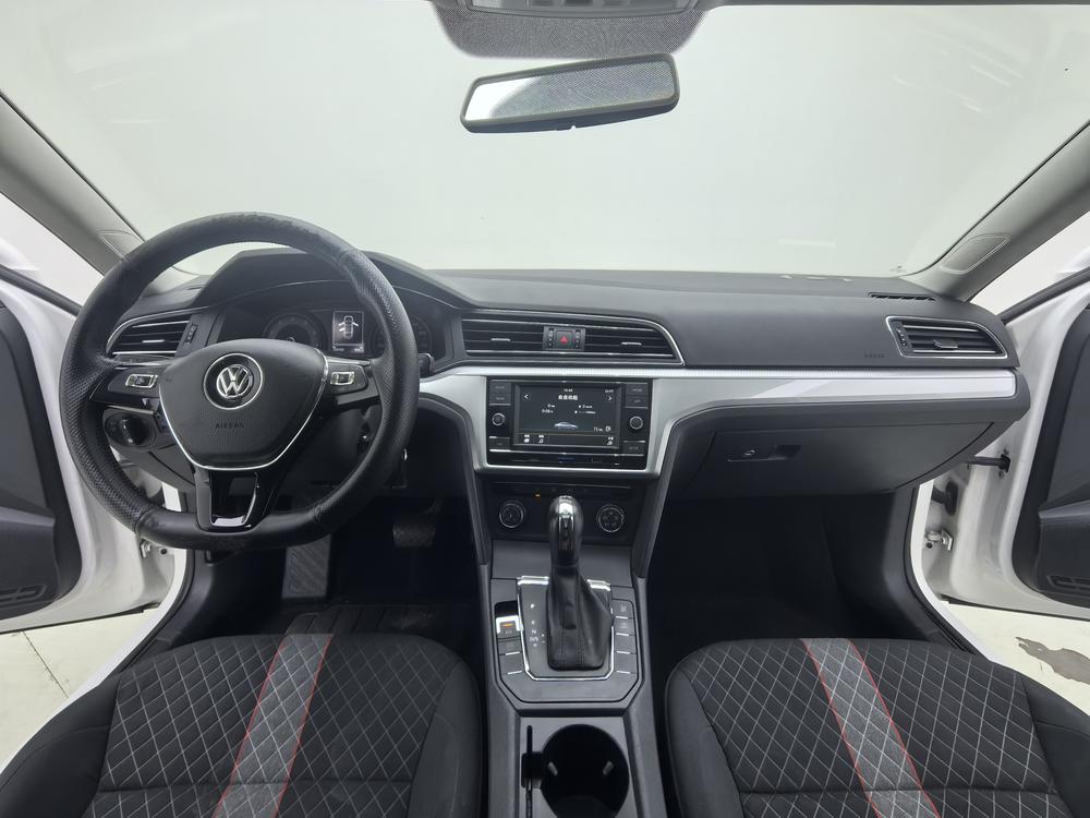 Volkswagen Lamando