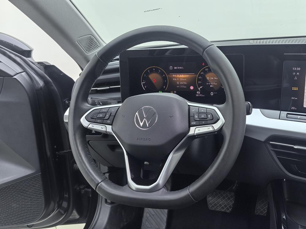 Volkswagen Lamando