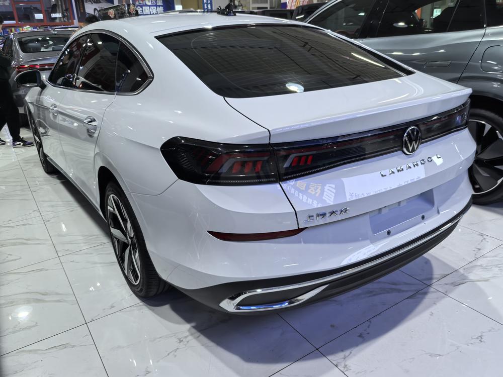 Volkswagen Lamando