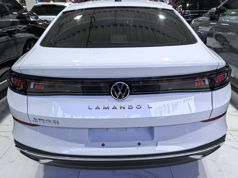 Volkswagen Lamando