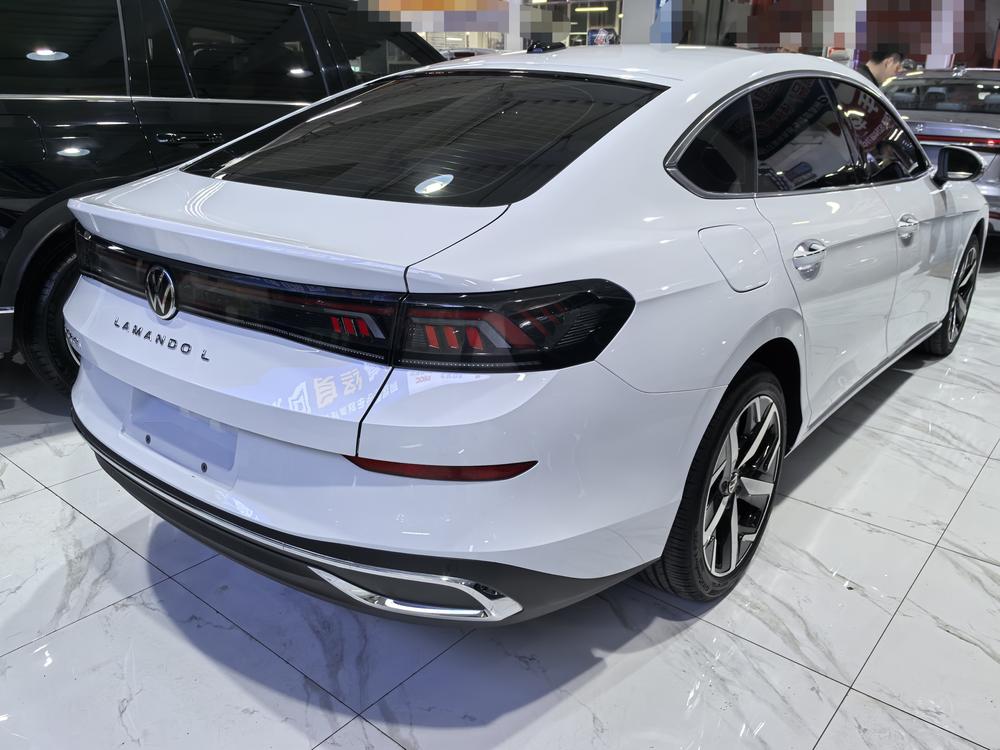 Volkswagen Lamando