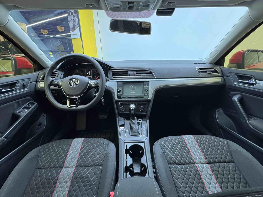 Volkswagen Lamando