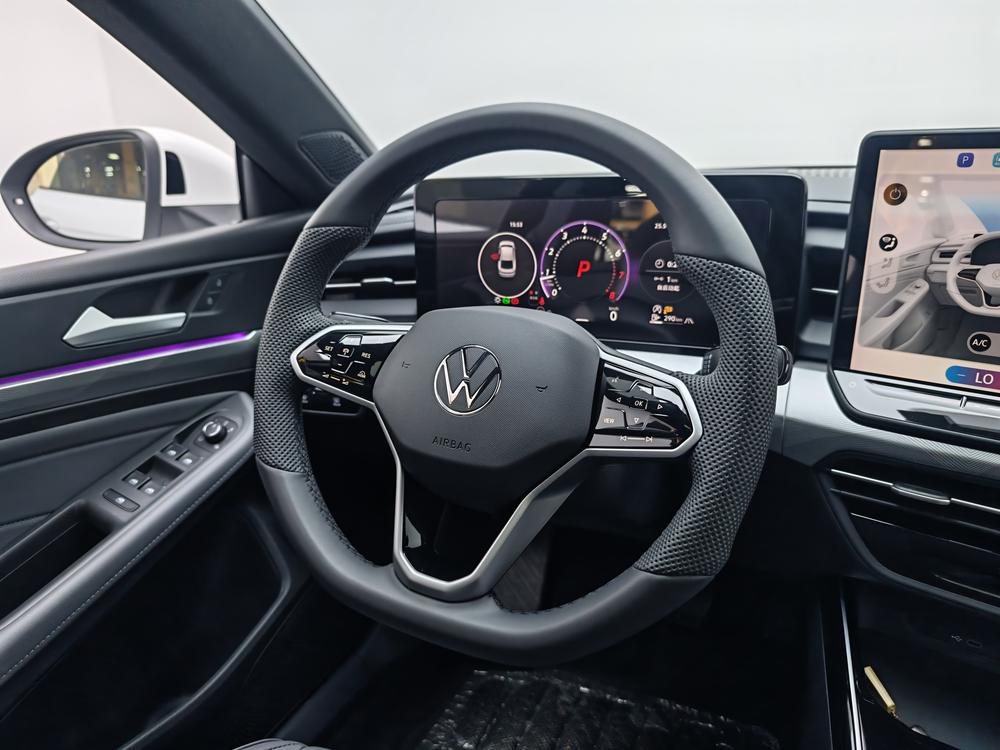 Volkswagen Lamando