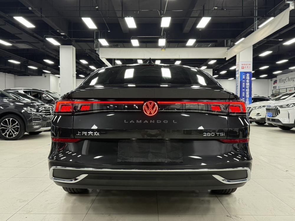 Volkswagen Lamando