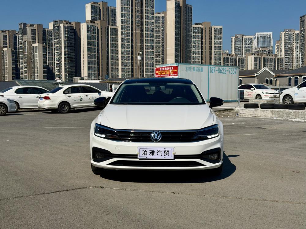 Volkswagen Lamando