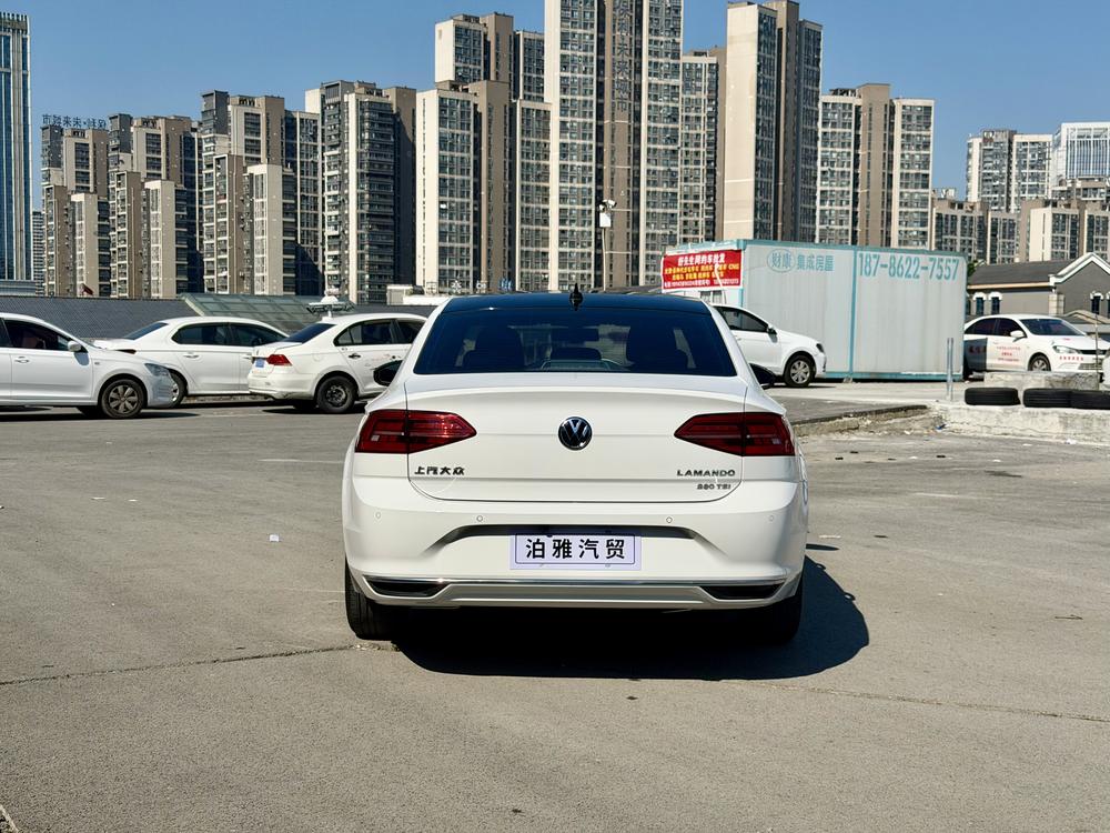 Volkswagen Lamando