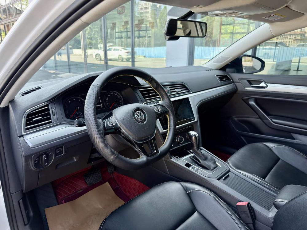 Volkswagen Lamando