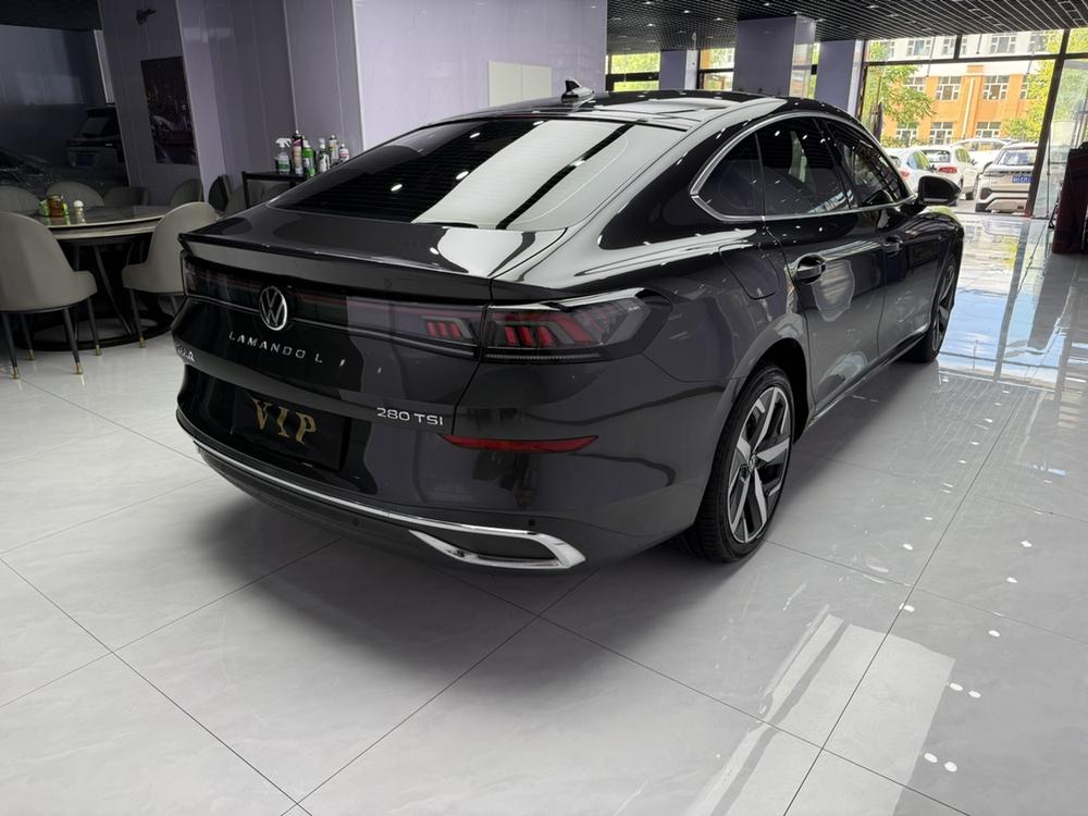 Volkswagen Lamando