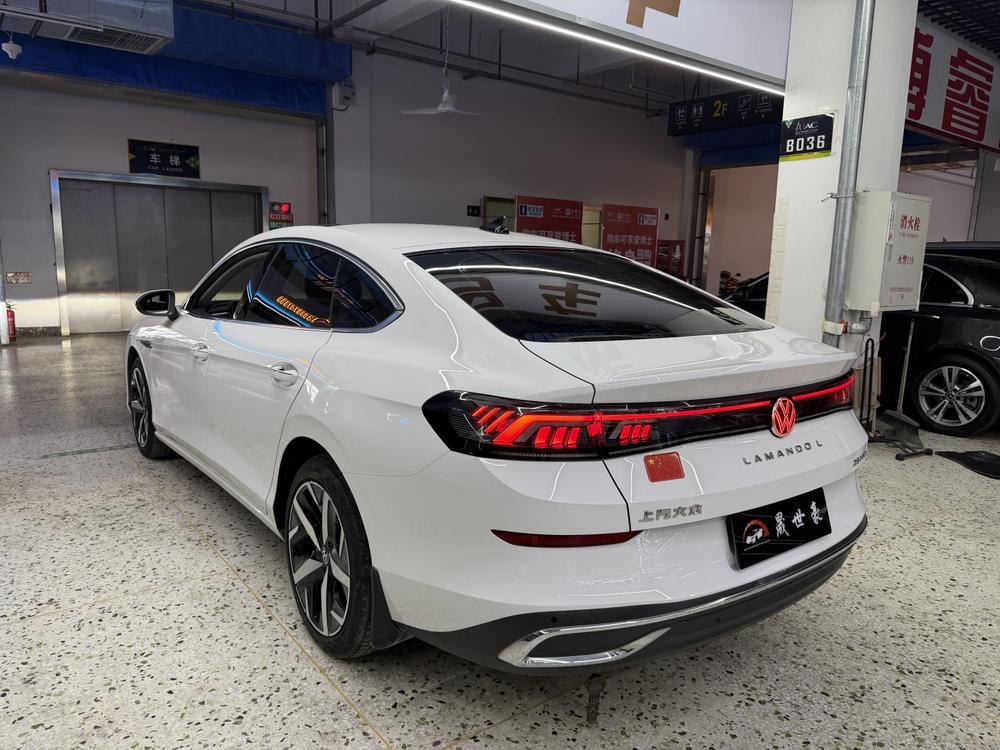 Volkswagen Lamando