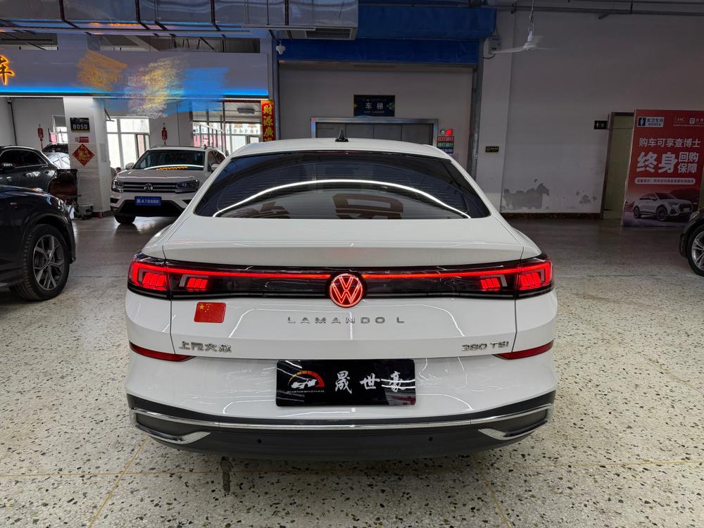 Volkswagen Lamando