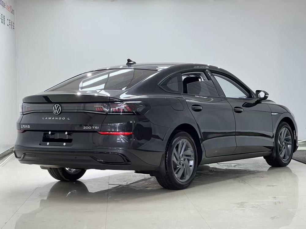 Volkswagen Lamando