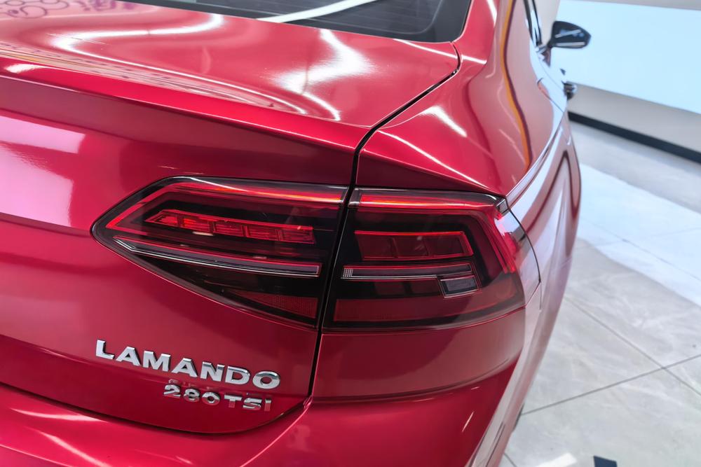 Volkswagen Lamando