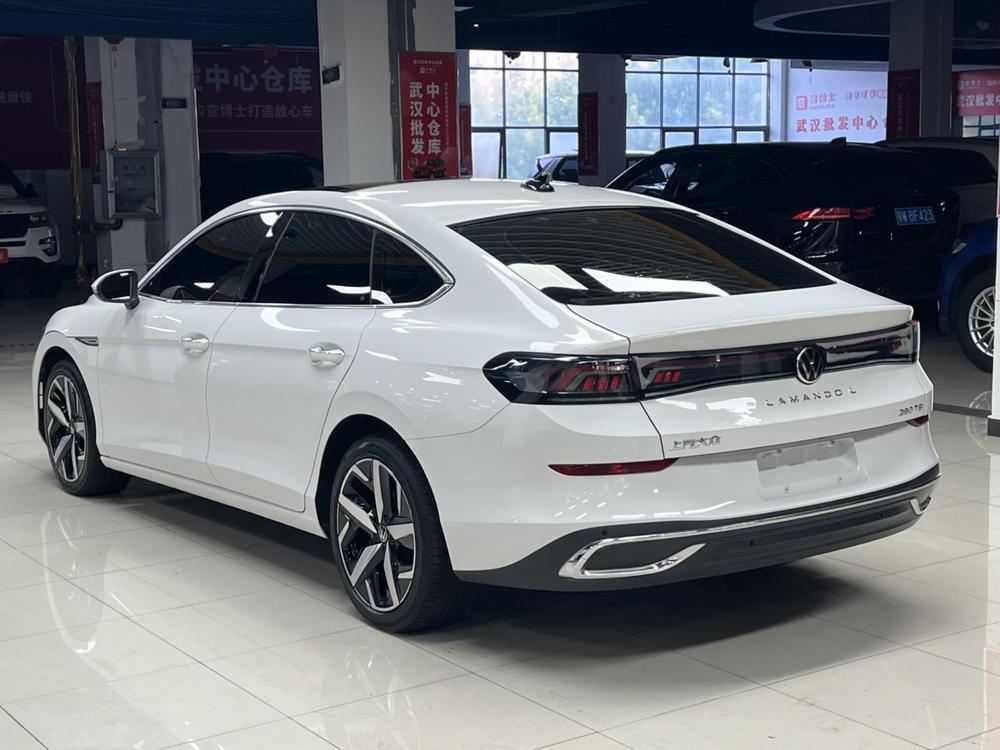 Volkswagen Lamando