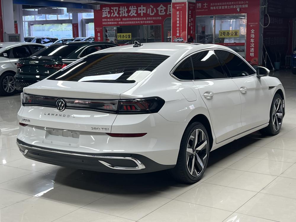 Volkswagen Lamando