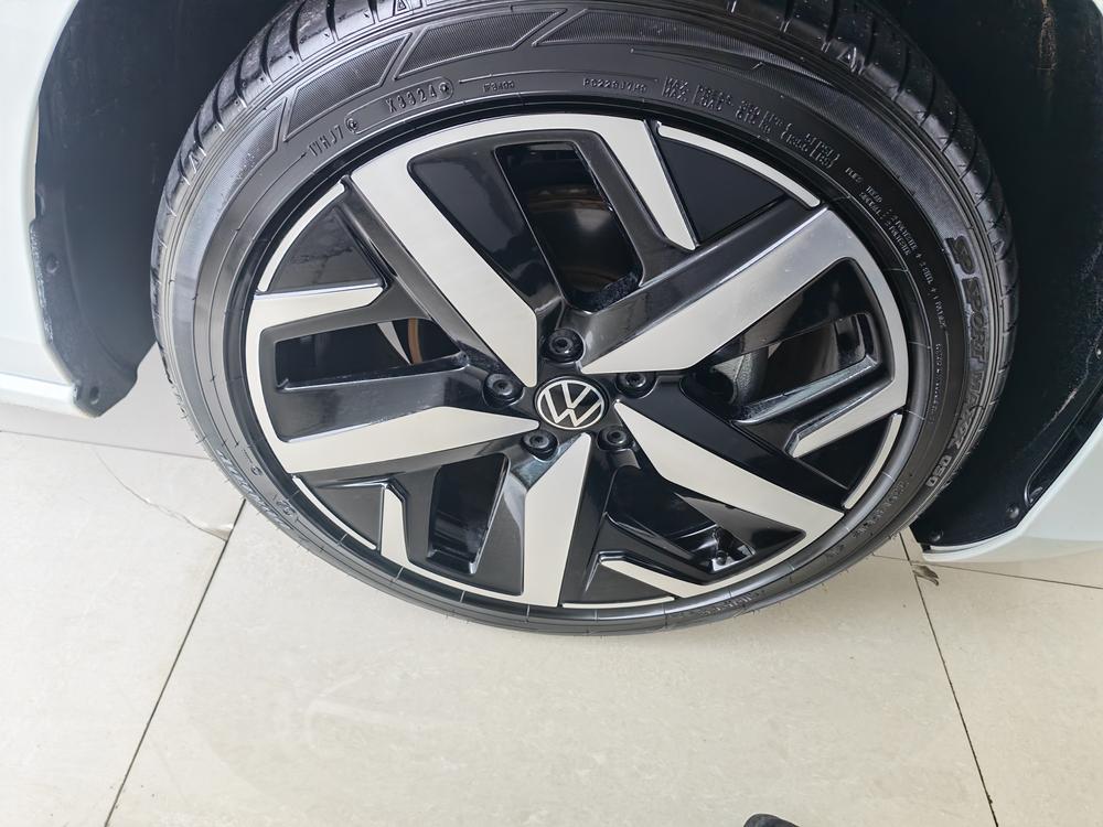 Volkswagen Lamando