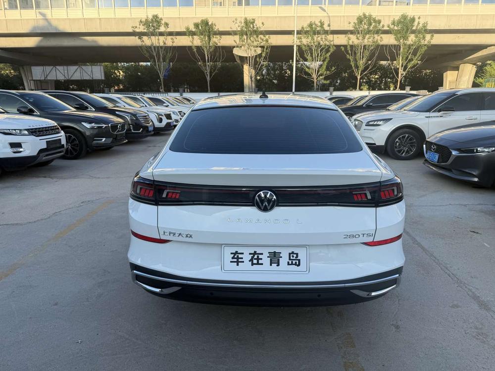 Volkswagen Lamando