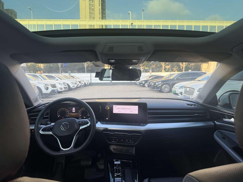 Volkswagen Lamando