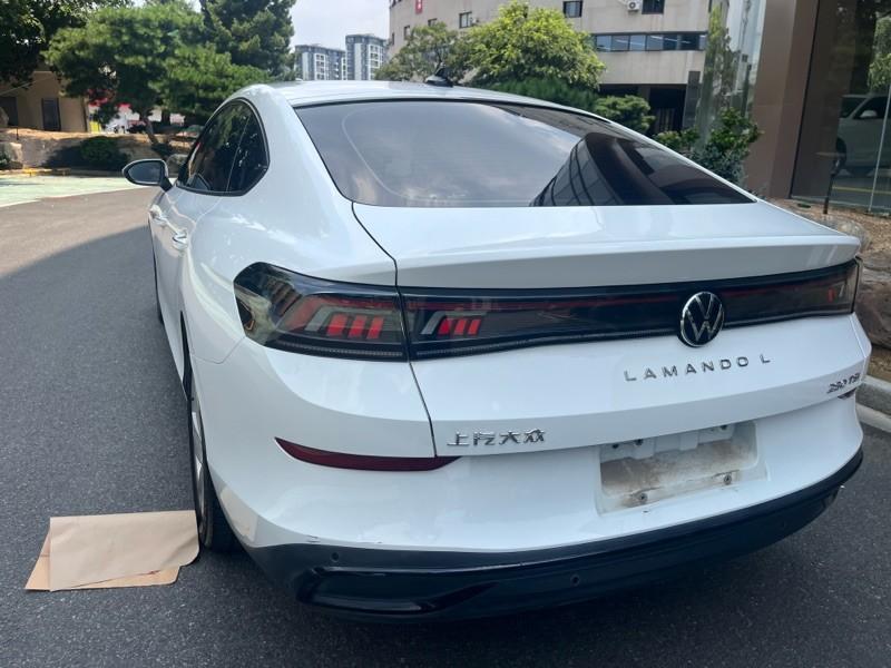 Volkswagen Lamando