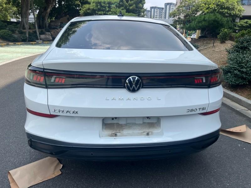 Volkswagen Lamando
