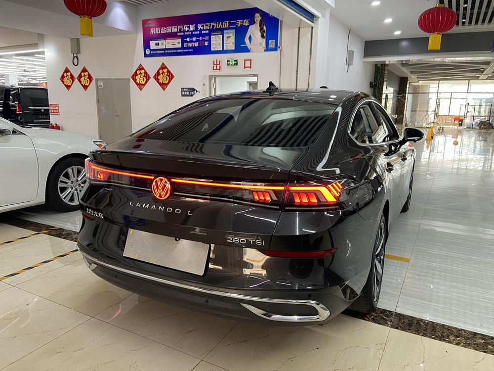 Volkswagen Lamando