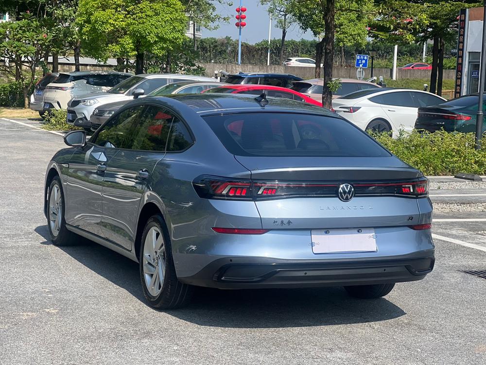 Volkswagen Lamando