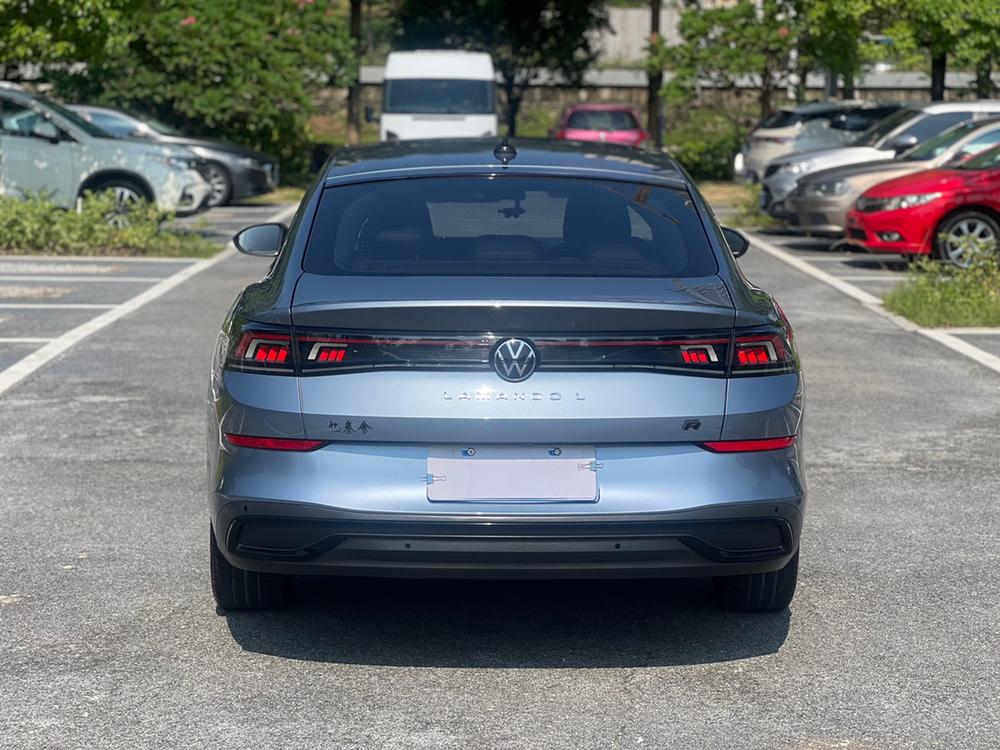 Volkswagen Lamando