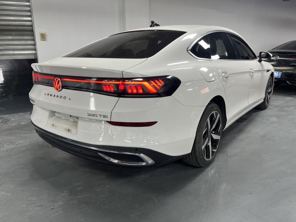 Volkswagen Lamando