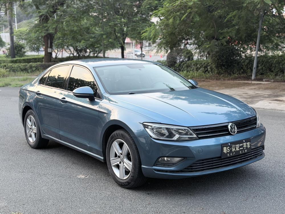 Volkswagen Lamando