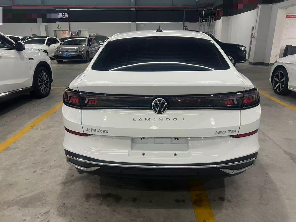 Volkswagen Lamando