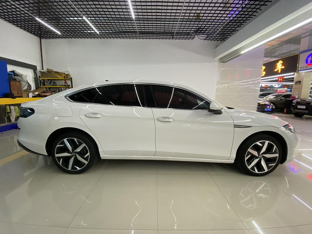 Volkswagen Lamando