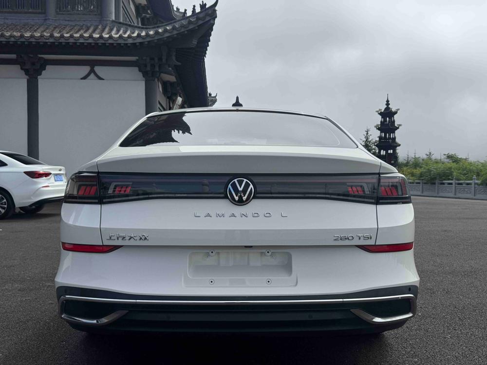 Volkswagen Lamando
