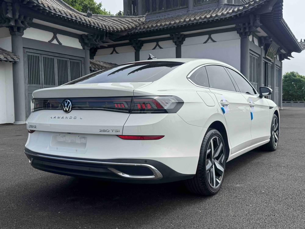 Volkswagen Lamando