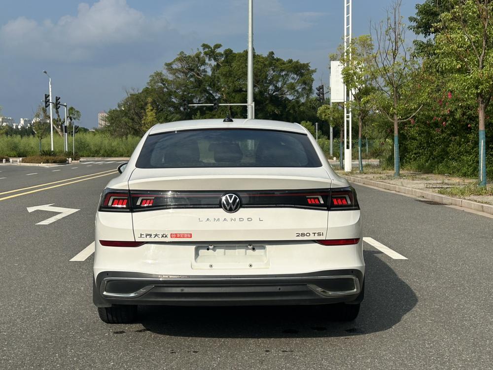 Volkswagen Lamando