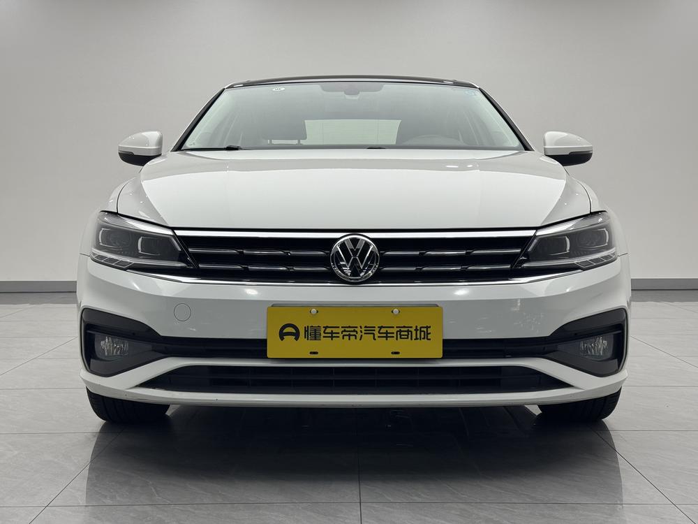 Volkswagen Lamando