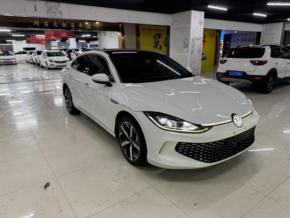 Volkswagen Lamando