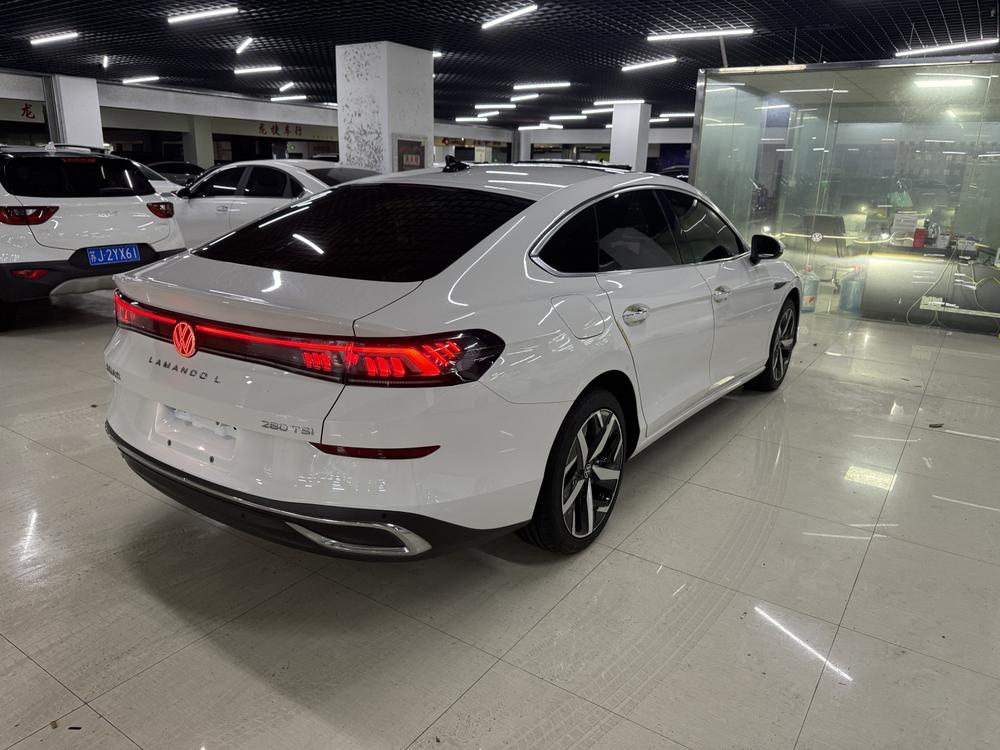 Volkswagen Lamando