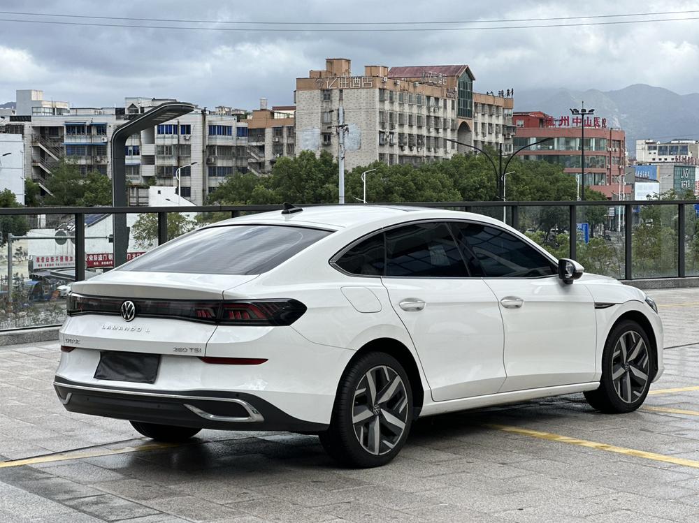 Volkswagen Lamando