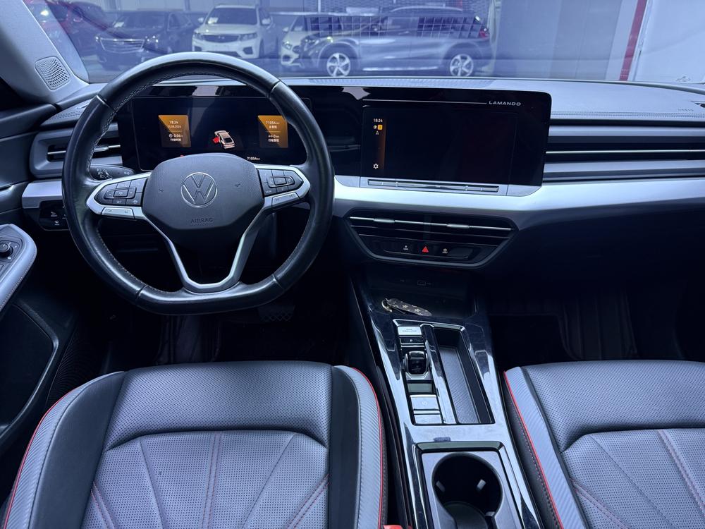 Volkswagen Lamando