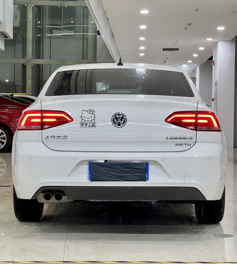 Volkswagen Lamando