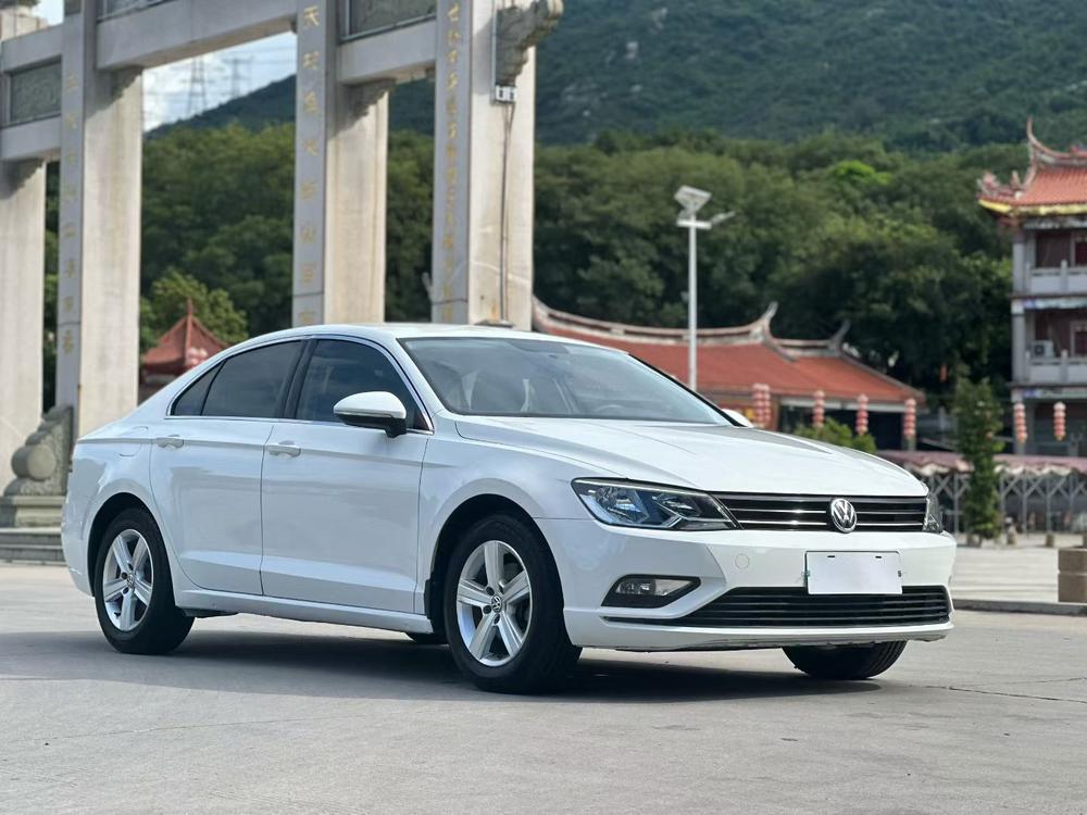 Volkswagen Lamando