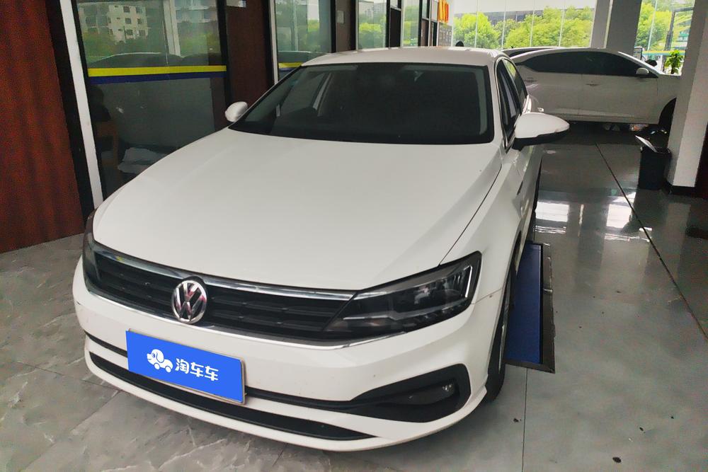 Volkswagen Lamando