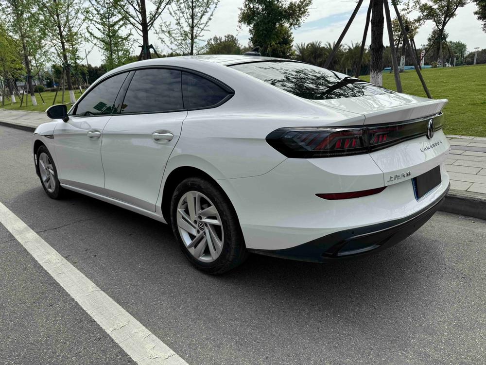 Volkswagen Lamando