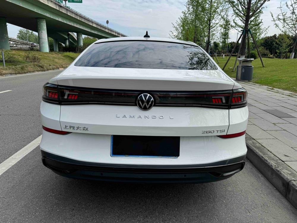 Volkswagen Lamando