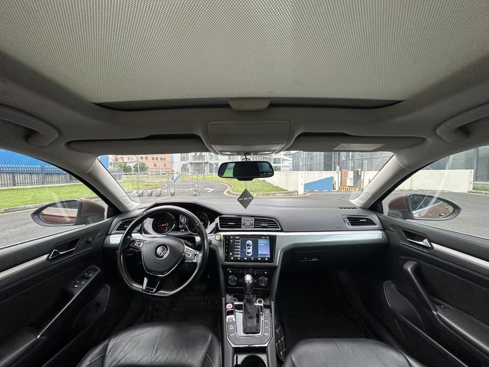 Volkswagen Lamando