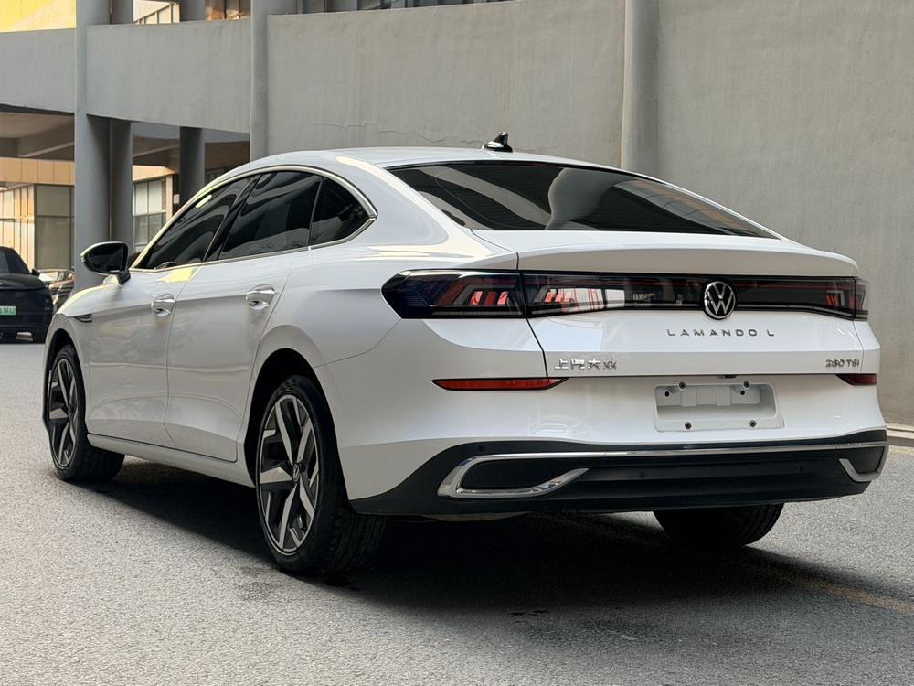 Volkswagen Lamando